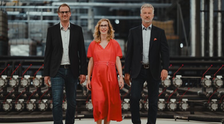 Die Geschäftsführer Stefan Wermter und Alexandra Kohlmann mit Gründer Michael Zehe